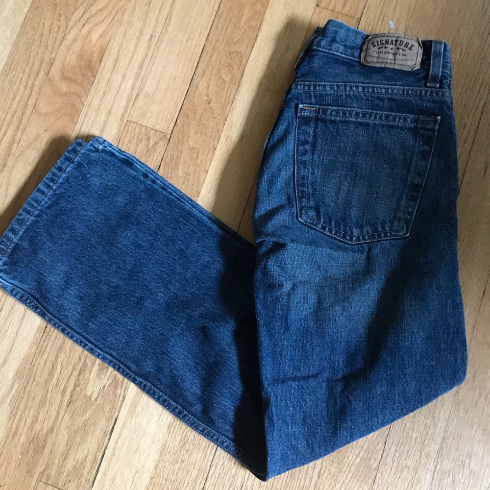 Signature Levi Strauss dark wash straight leg